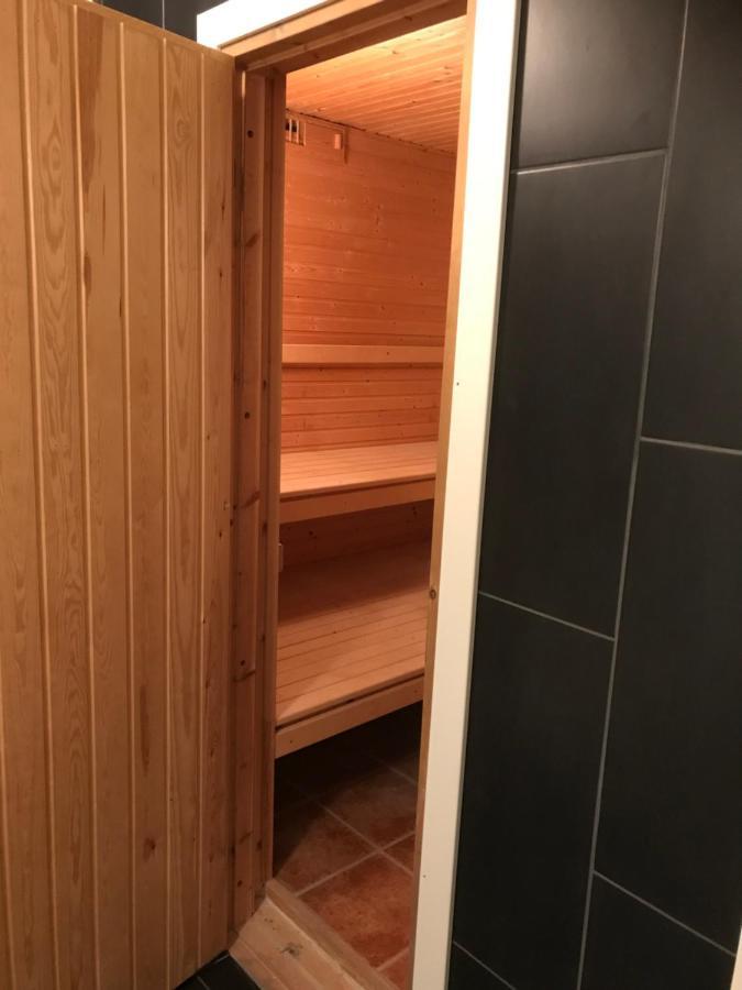 3-Rumslaegenhet I Villa Med Havsutsikt I Bastad Hindbaersvaegen 22 Exterior foto
